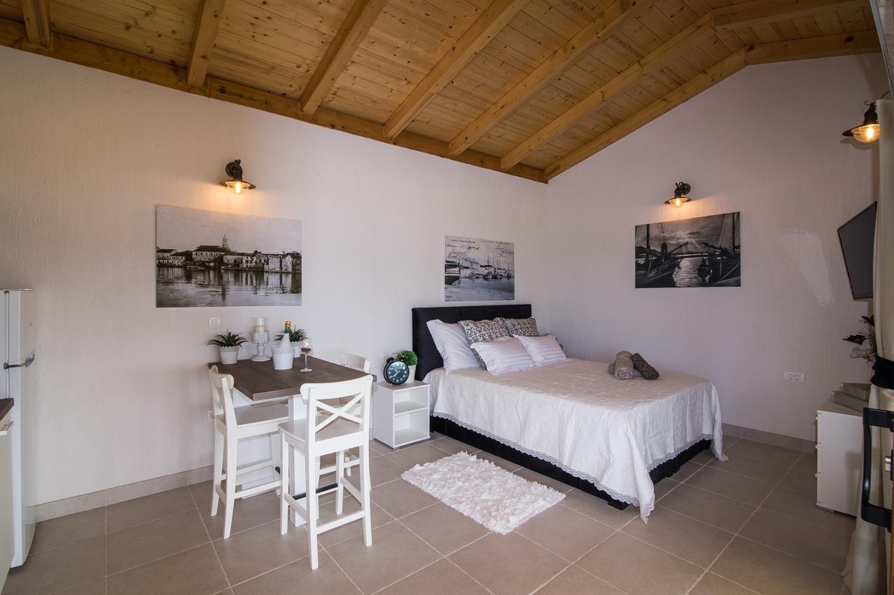 Estate Villa Duo Biograd Na Moru Exterior photo
