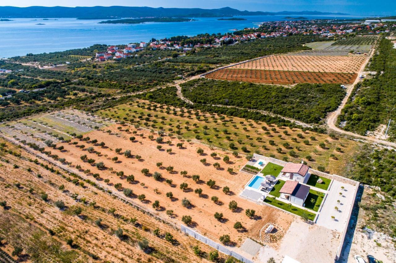 Estate Villa Duo Biograd Na Moru Exterior photo