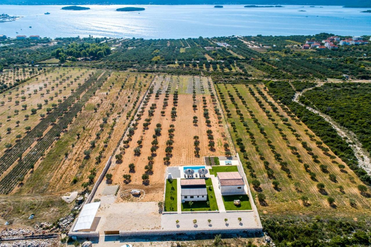 Estate Villa Duo Biograd Na Moru Exterior photo